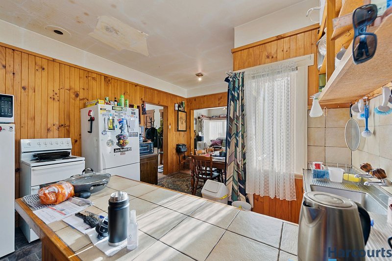 Photo - 91 Madden Street, Devonport TAS 7310 - Image 3