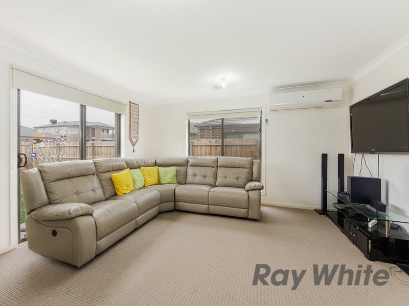 Photo - 91 Mccann Drive, Albanvale VIC 3021 - Image 2