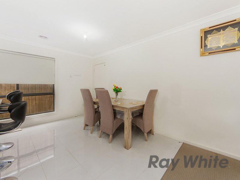 Photo - 91 Mccann Drive, Albanvale VIC 3021 - Image 4