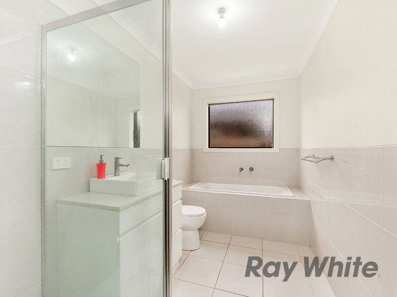 Photo - 91 Mccann Drive, Albanvale VIC 3021 - Image 6