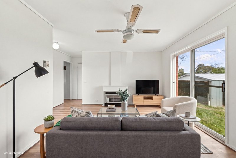 Photo - 91 Mcinnes Street, Weston ACT 2611 - Image 2