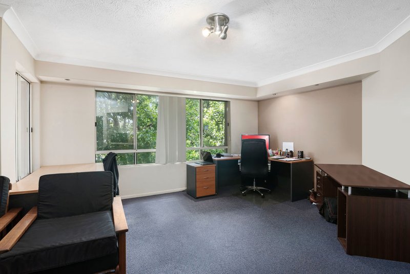 Photo - 9/1 Nerang Street, Nerang QLD 4211 - Image 2