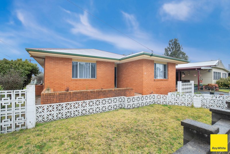 Photo - 91 Niagara Street, Armidale NSW 2350 - Image 3