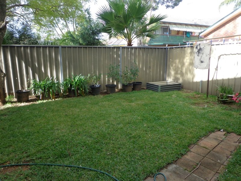 Photo - 9/1 Noela Place, Oxley Park NSW 2760 - Image 2