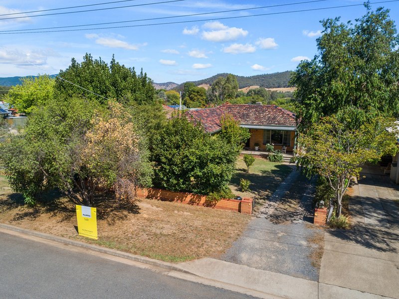 Photo - 91 O'Donnell Avenue, Myrtleford VIC 3737 - Image 22