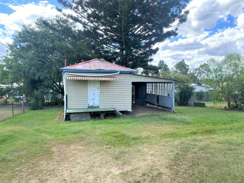 Photo - 91 Pring Street, Wondai QLD 4606 - Image 12