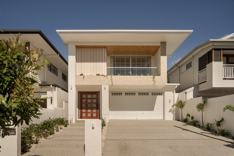 Photo - 91 Raceview Avenue, Hendra QLD 4011 - Image 2