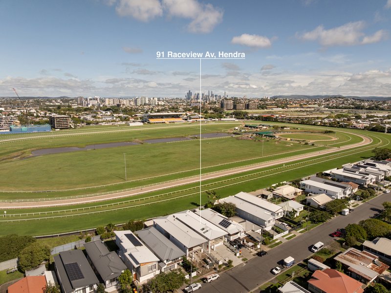 Photo - 91 Raceview Avenue, Hendra QLD 4011 - Image 18