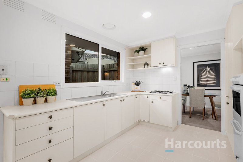 Photo - 91 Raheen Avenue, Wantirna VIC 3152 - Image 4