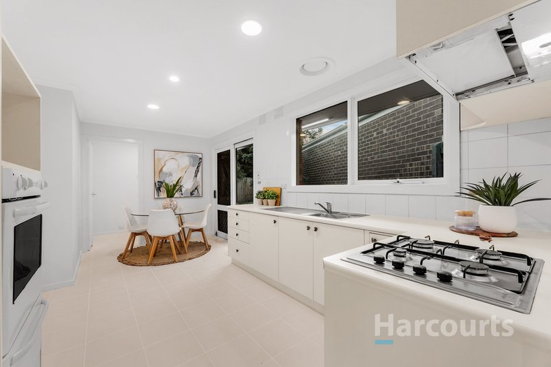 Photo - 91 Raheen Avenue, Wantirna VIC 3152 - Image 5