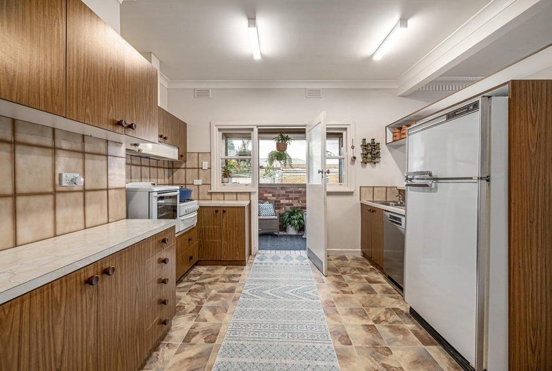 Photo - 91 Rennie Street, Coburg VIC 3058 - Image 4