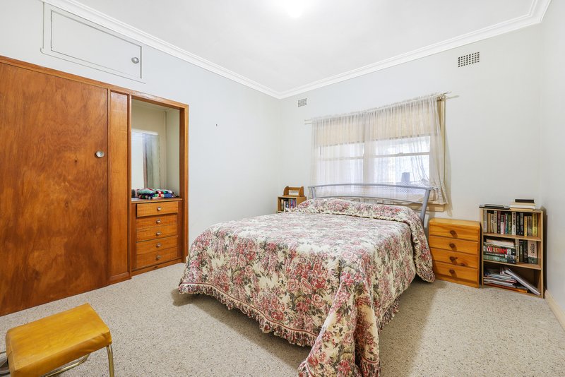 Photo - 91 Robert Street, Tamworth NSW 2340 - Image 5