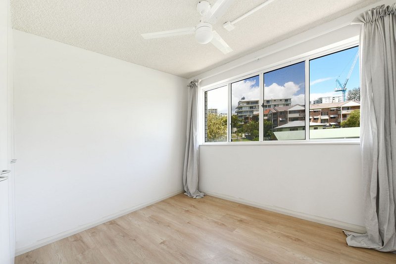 Photo - 9/1 Saltair Street, Kings Beach QLD 4551 - Image 7