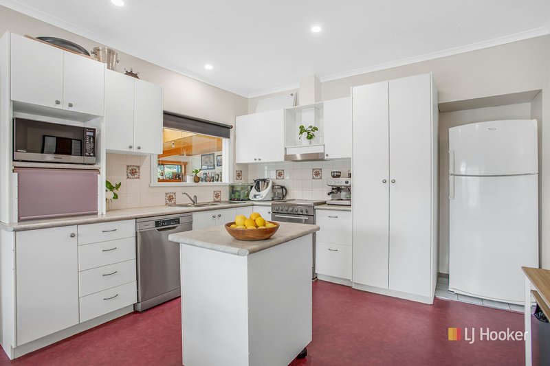 Photo - 91 Saunders Street, Wynyard TAS 7325 - Image 6