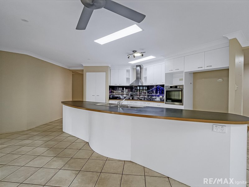 Photo - 91 Seabrook Circuit, Westlake QLD 4074 - Image 5