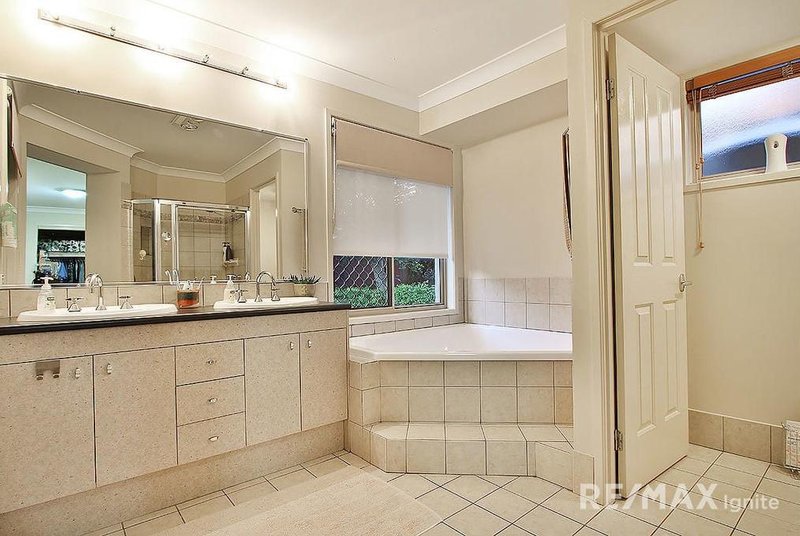 Photo - 91 Seabrook Circuit, Westlake QLD 4074 - Image 15