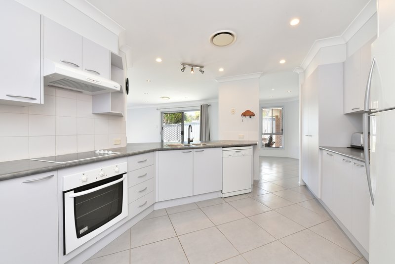 Photo - 91 Sealand Road, Fishing Point NSW 2283 - Image 3