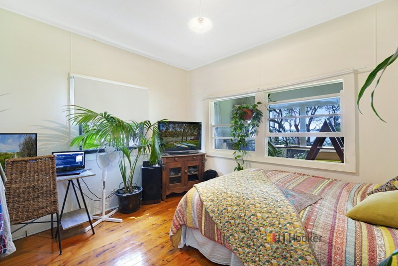 Photo - 91 Sunrise Avenue, Halekulani NSW 2262 - Image 4