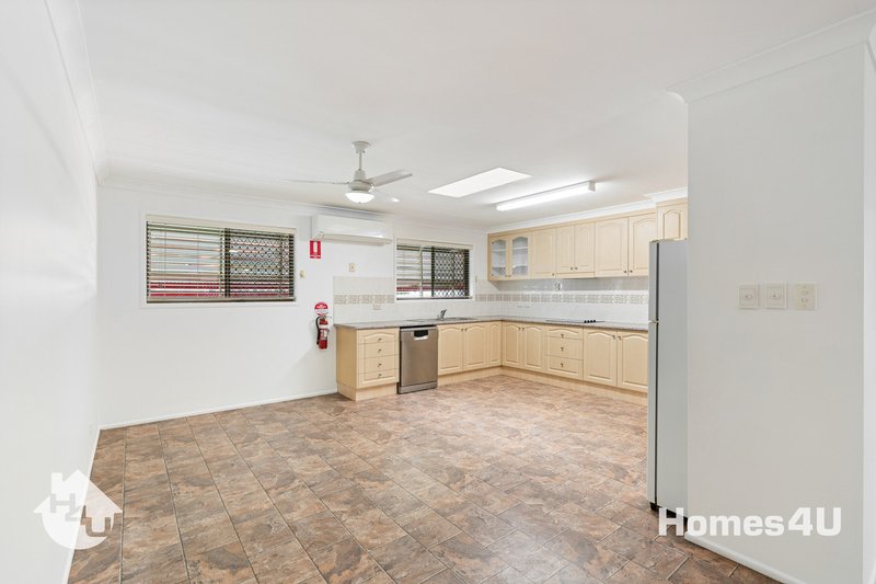 Photo - 91 Sutton Street, Redcliffe QLD 4020 - Image 6