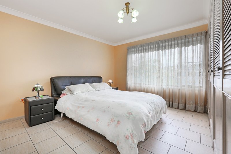 Photo - 91 Thirroul Road, Kanahooka NSW 2530 - Image 5