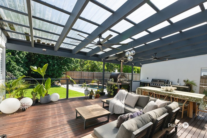 Photo - 91 Victoria Terrace, Greenslopes QLD 4120 - Image 9