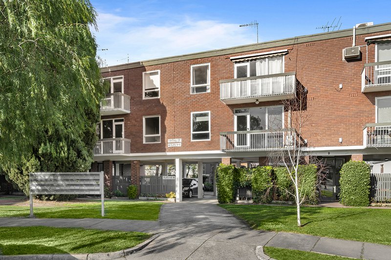 9/1 Whitehall Court, Caulfield North VIC 3161