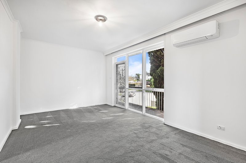 Photo - 9/1 Whitehall Court, Caulfield North VIC 3161 - Image 5