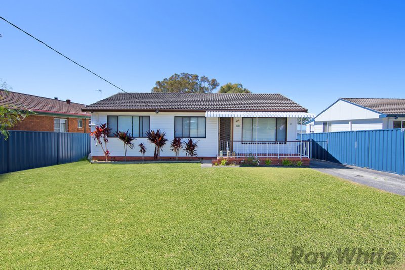 Photo - 91 Woolana Avenue, Budgewoi NSW 2262 - Image 2