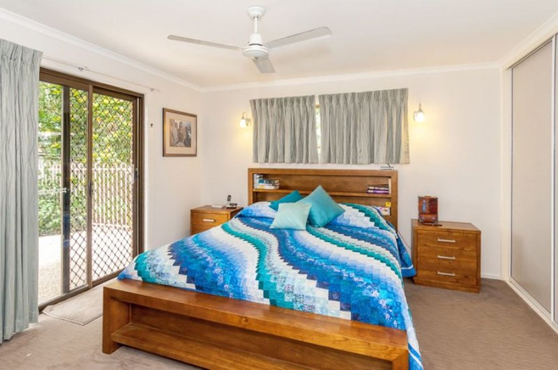 Photo - 91 Wyndham Ave , Boyne Island QLD 4680 - Image 7