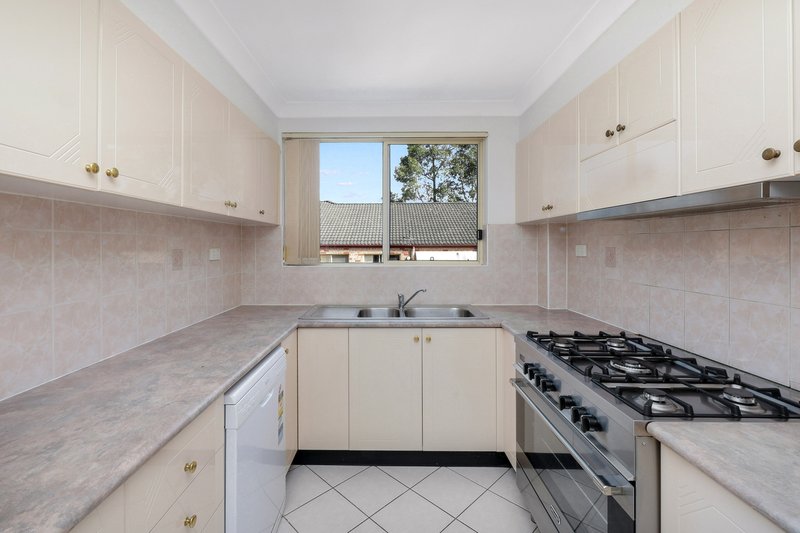 Photo - 9/10-12 Cairns Street, Riverwood NSW 2210 - Image 3