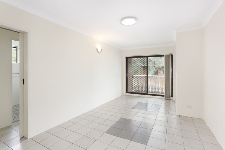 Photo - 9/10-12 Paton Street, Merrylands NSW 2160 - Image 2