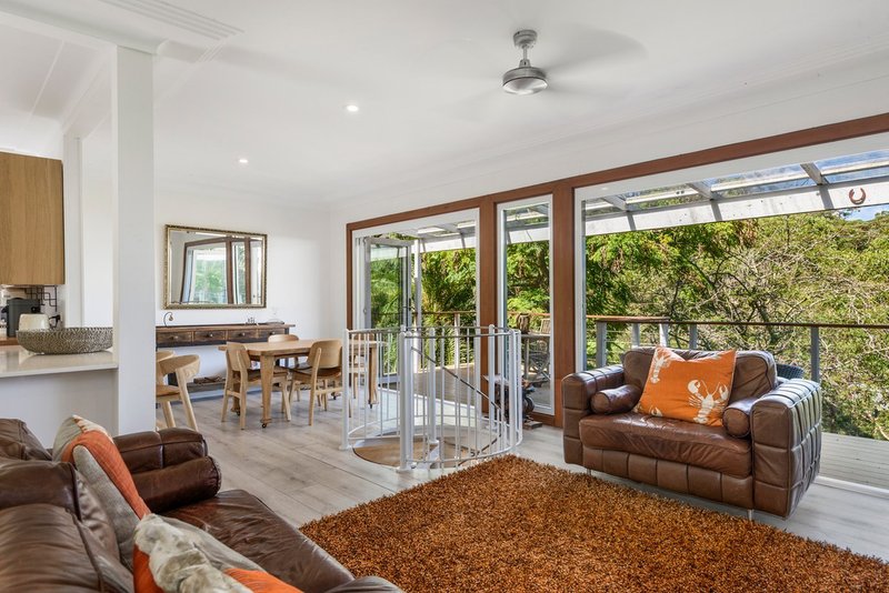 Photo - 910 Barrenjoey Road, Palm Beach NSW 2108 - Image 3