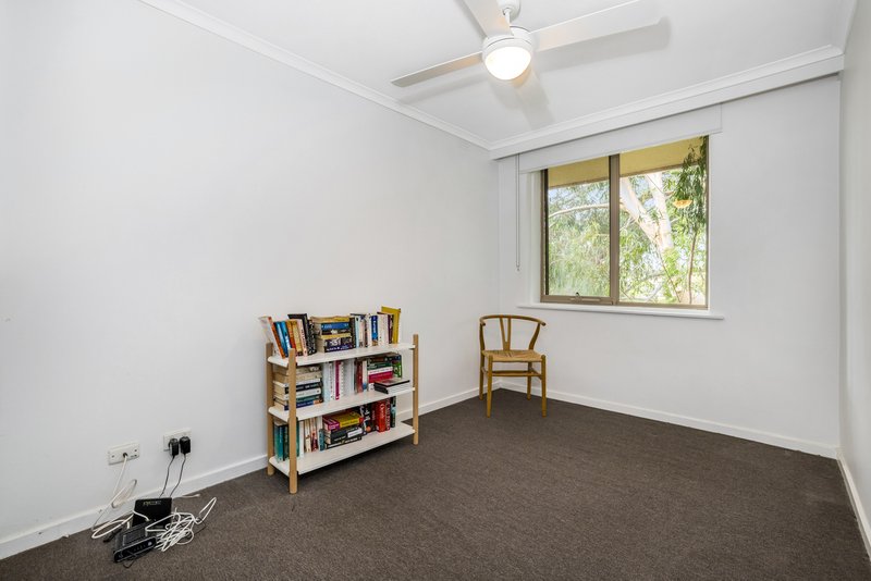 Photo - 9/10 Howard Street, Box Hill VIC 3128 - Image 5