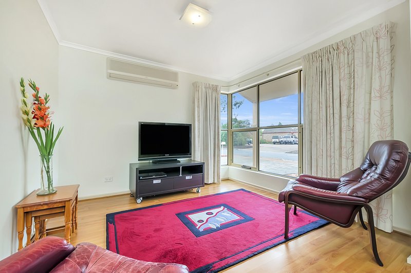 Photo - 9/10 Tim Hunt Way, Peterhead SA 5016 - Image 6