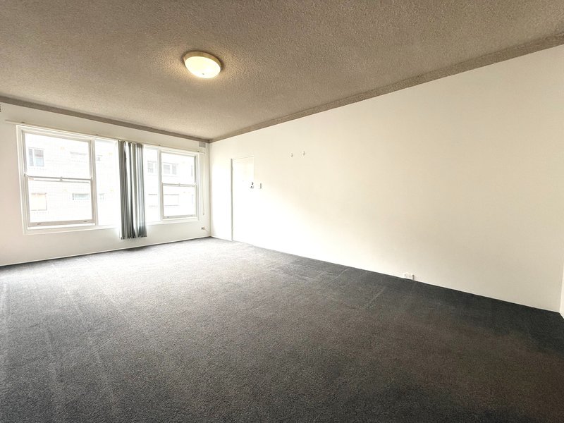 Photo - 9/102-104 Chuter Avenue, Ramsgate Beach NSW 2217 - Image 3
