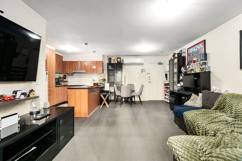 Photo - 9/102-106 St Georges Road, Preston VIC 3072 - Image 6