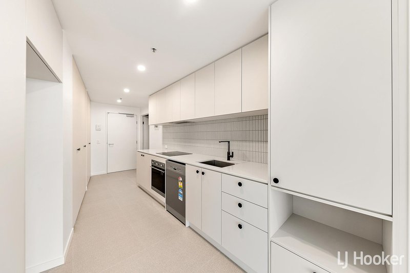 Photo - 910/2 Grazier Lane, Belconnen ACT 2617 - Image 5