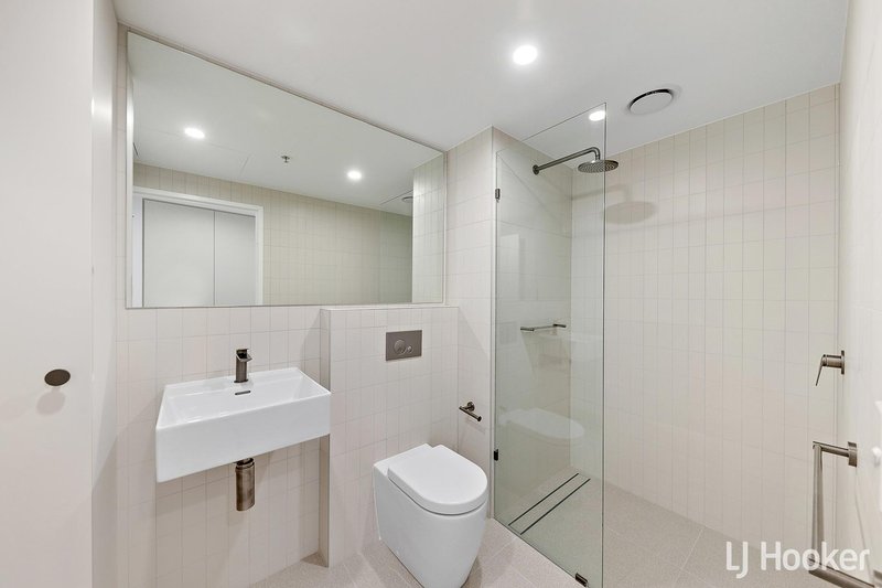 Photo - 910/2 Grazier Lane, Belconnen ACT 2617 - Image 7