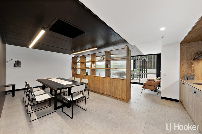 Photo - 910/2 Grazier Lane, Belconnen ACT 2617 - Image 8