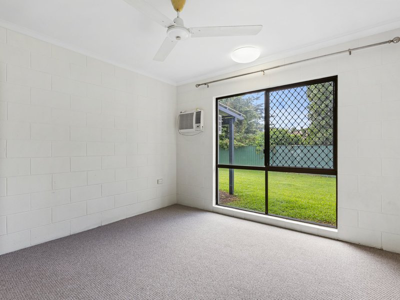 Photo - 9/108-110 Mayers Street, Manunda QLD 4870 - Image 6