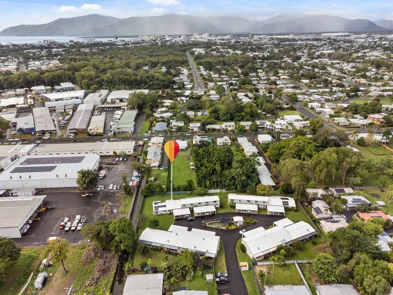 Photo - 9/108-110 Mayers Street, Manunda QLD 4870 - Image 13
