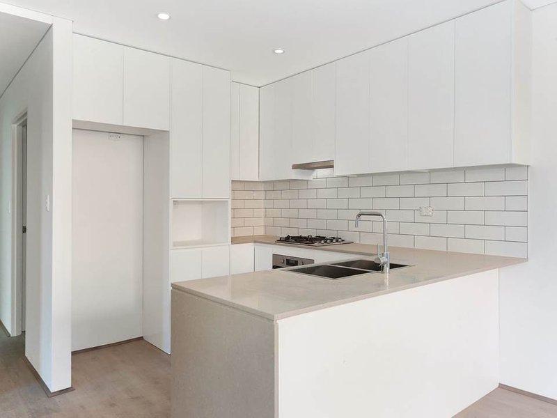 Photo - 9/11-13 Apsley Street, Penshurst NSW 2222 - Image 2