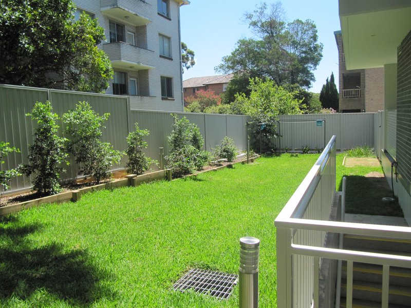 Photo - 9/11-13 Apsley Street, Penshurst NSW 2222 - Image 7