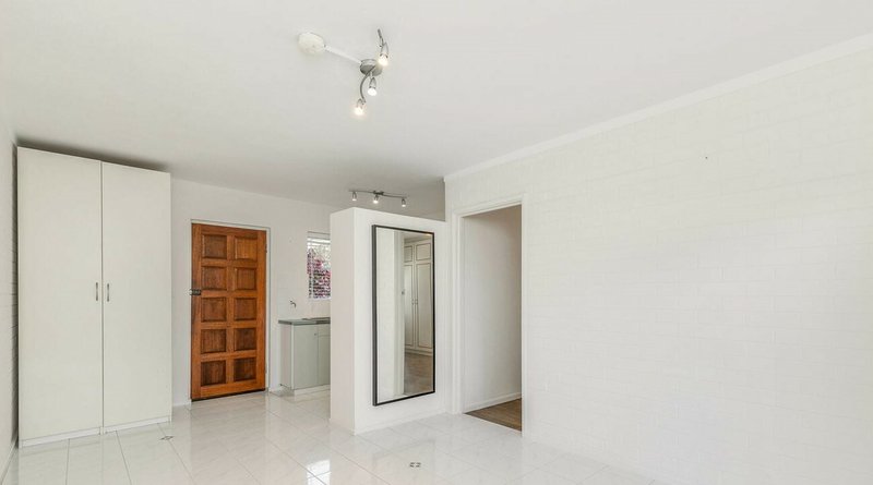 Photo - 9/11 Stirling Road, Claremont WA 6010 - Image 4