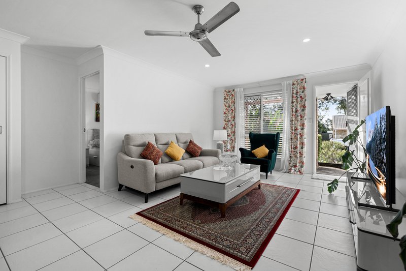 Photo - 9/11 Thornlake Court, Tingalpa QLD 4173 - Image 8