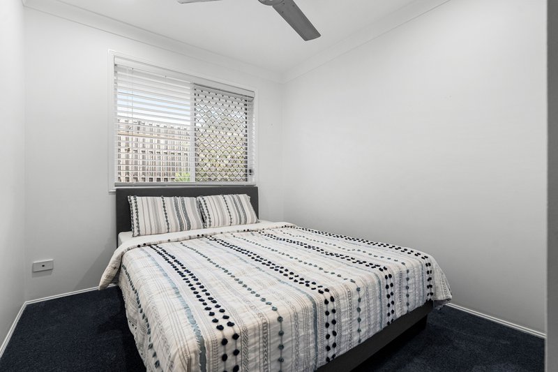 Photo - 9/11 Thornlake Court, Tingalpa QLD 4173 - Image 11