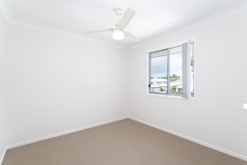 Photo - 9/110 Lexey Crescent, Wakerley QLD 4154 - Image 7