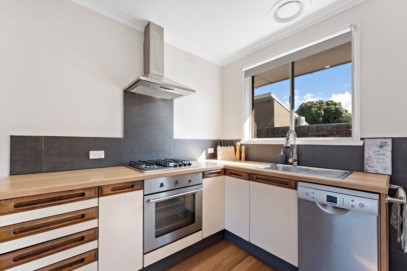 Photo - 9/111 Barkly Street, Mordialloc VIC 3195 - Image 6