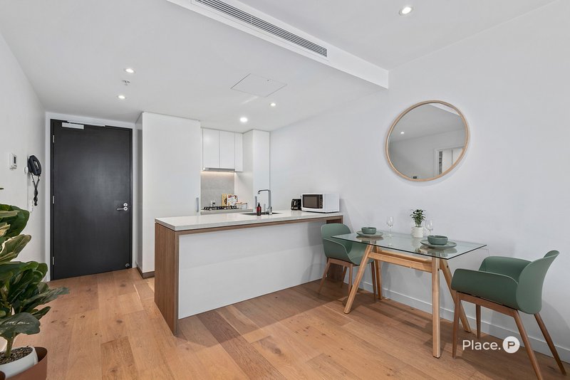 Photo - 911/167 Alfred Street, Fortitude Valley QLD 4006 - Image 11