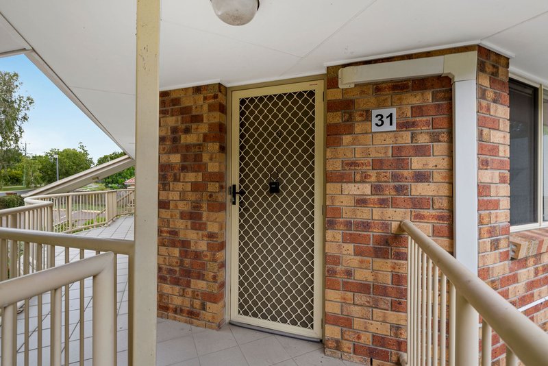 Photo - 9/12-20 Ballantine Street, Chermside QLD 4032 - Image 10
